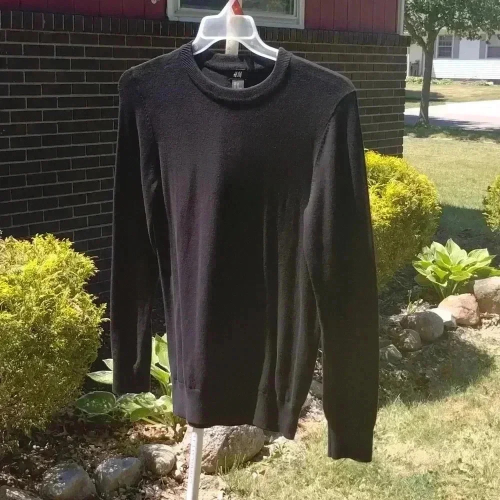 H&M Sweater
